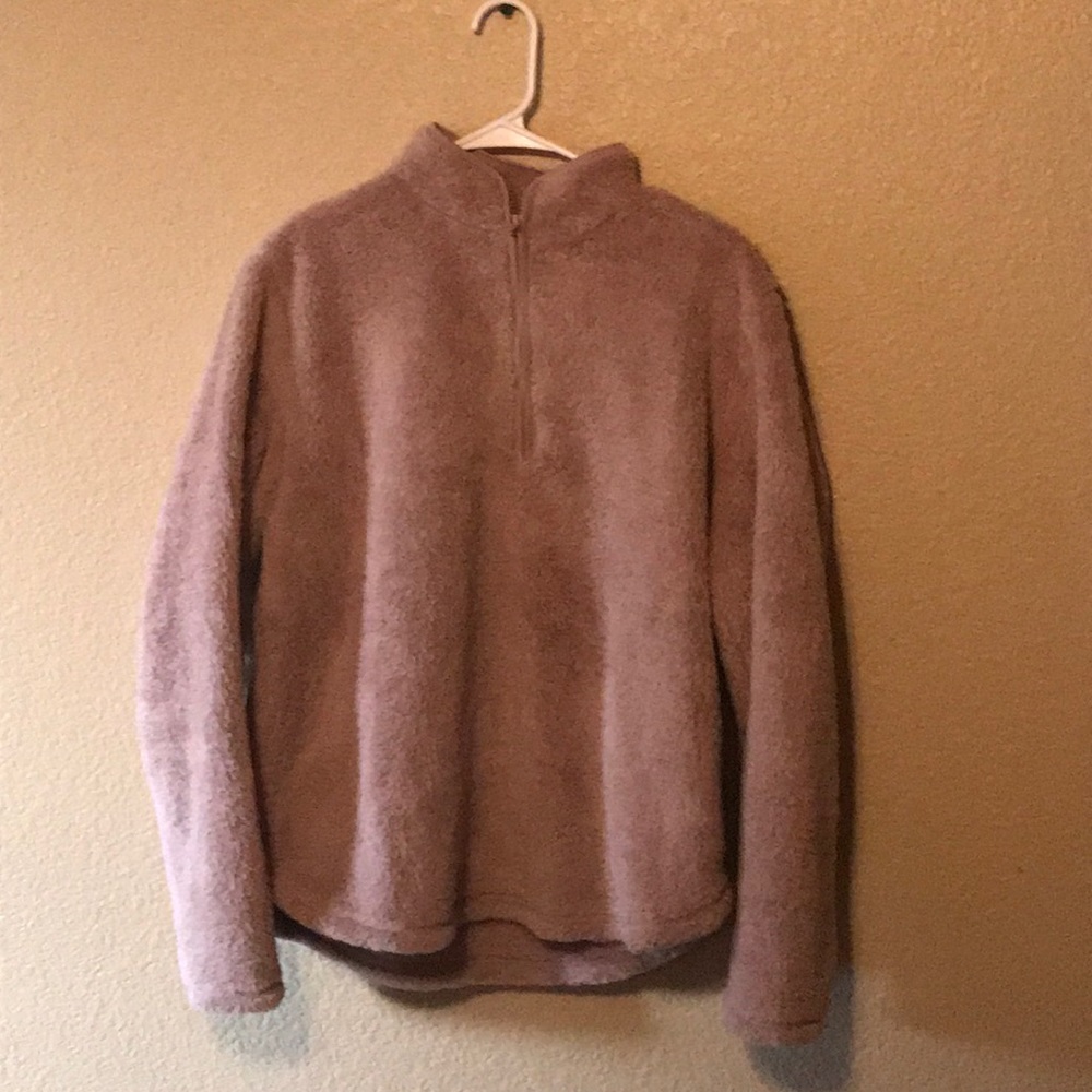 H & M Fleece Sweater 💞